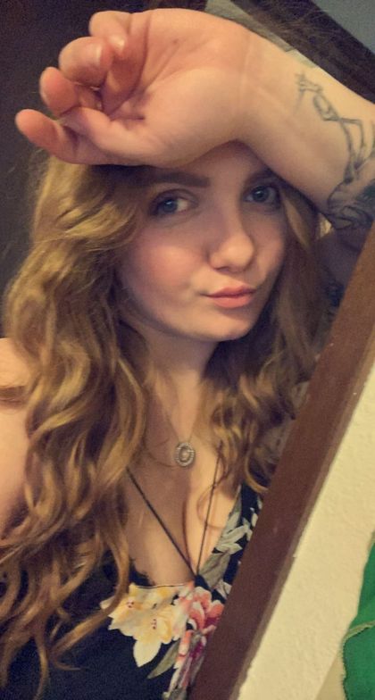 raelynnbrynn OnlyFans picture
