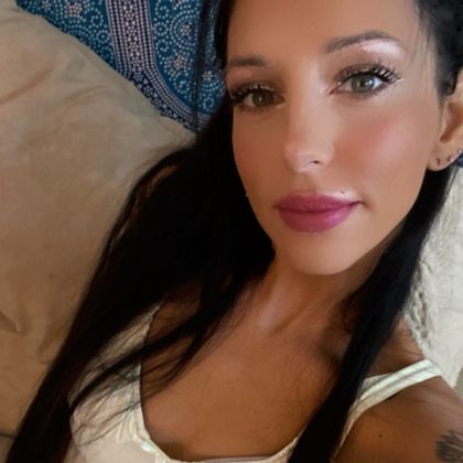 zinimini1111.free OnlyFans picture