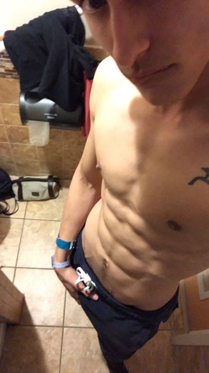 bineboi912 OnlyFans picture