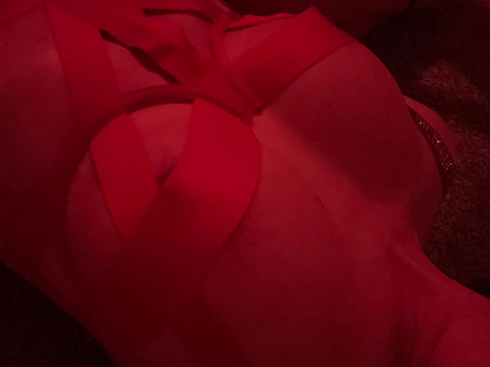 crimsom-concubine OnlyFans profile picture