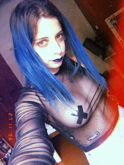 camistoker22 OnlyFans picture