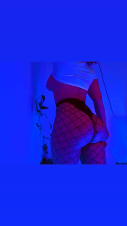 honeylaflor OnlyFans picture