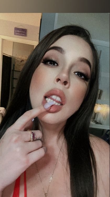 bellabalaxo OnlyFans picture