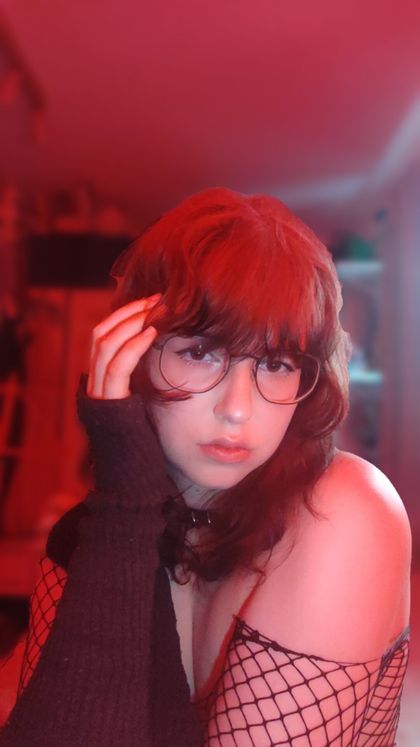 wanna-b-f0xg1rl OnlyFans picture