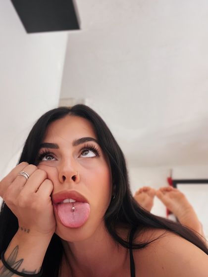 aboutsara OnlyFans picture
