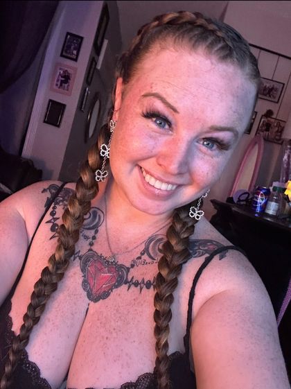 frstshesweetthnsheafreak OnlyFans picture