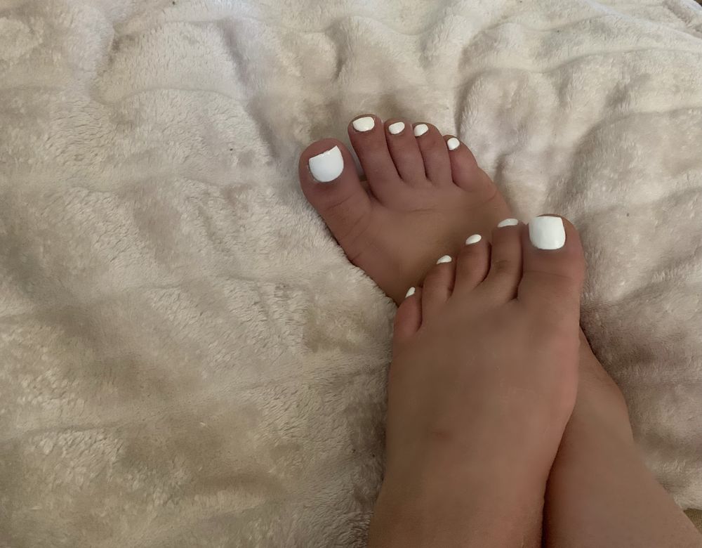 lu-feet-uh OnlyFans profile picture