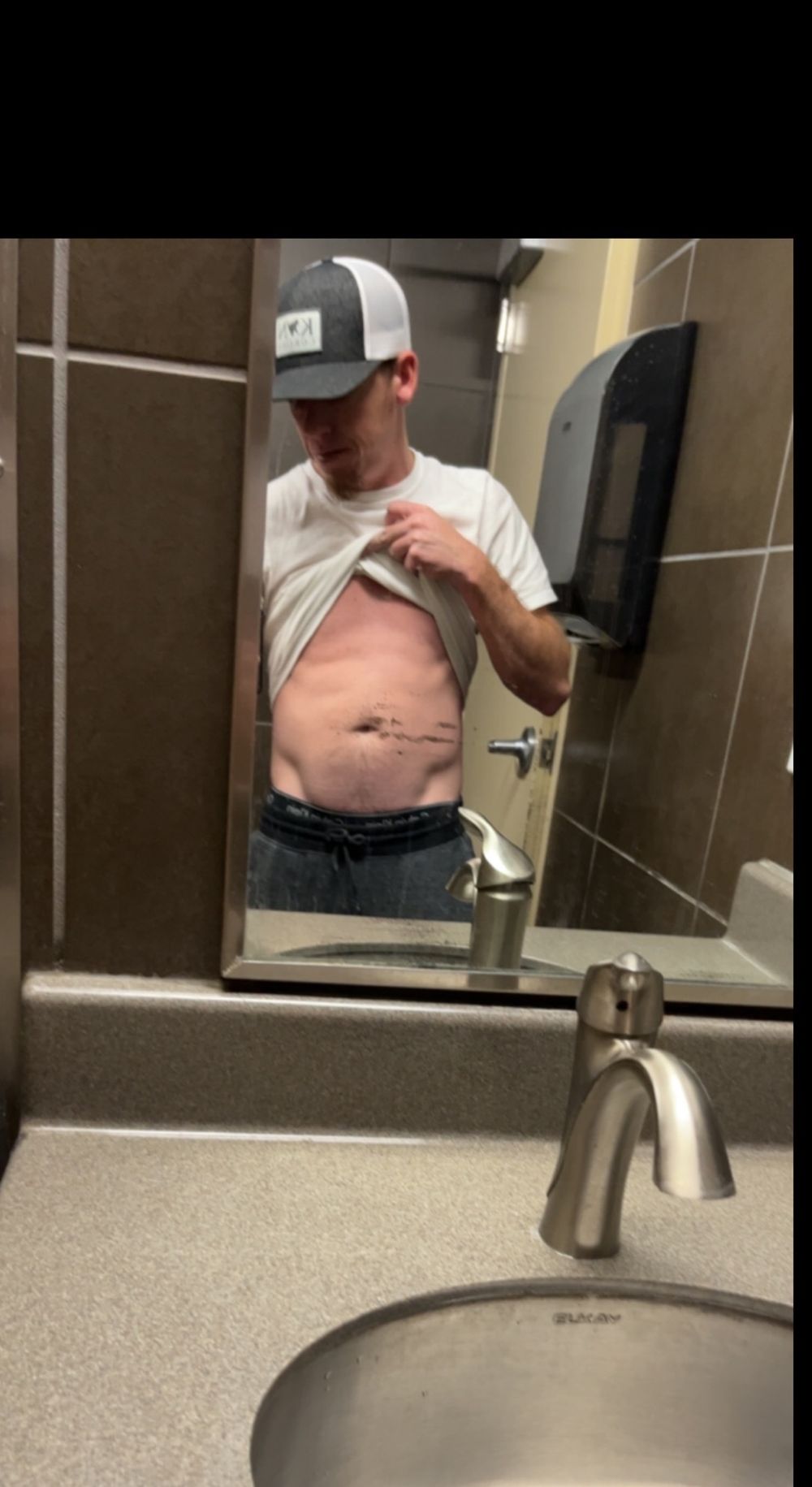marriedbottom OnlyFans profile picture