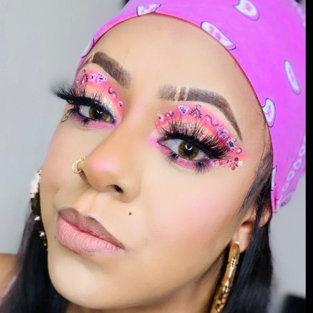 glambynas OnlyFans profile picture