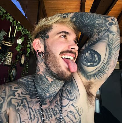 deadbeatdom OnlyFans picture
