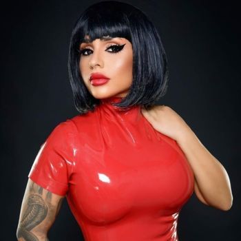 mistresscleo5 OnlyFans - Free Trial - XXX Photos | FansMetrics.com