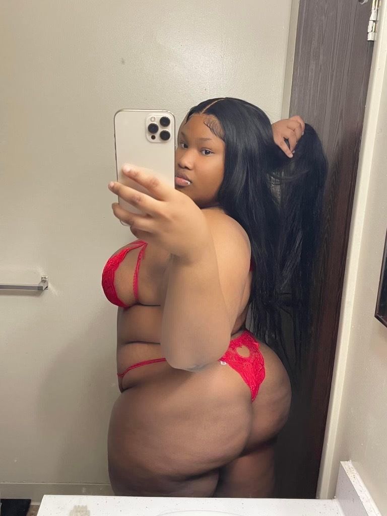 queennmonicaaa OnlyFans profile picture
