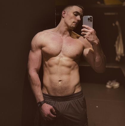 alpharichldn OnlyFans picture
