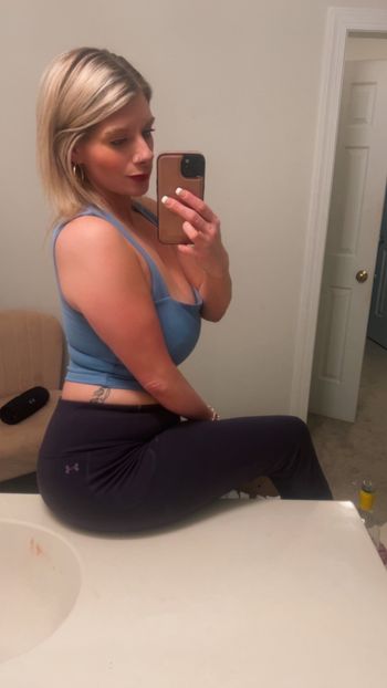 playfulblonde26 OnlyFans profile picture