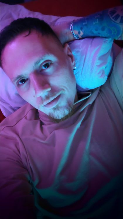 uncutatnight OnlyFans picture