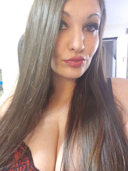 ariaanne22 OnlyFans picture