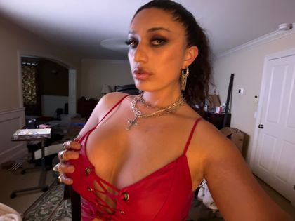 urmommymaya OnlyFans picture