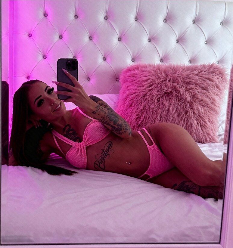 alicia821 OnlyFans profile picture
