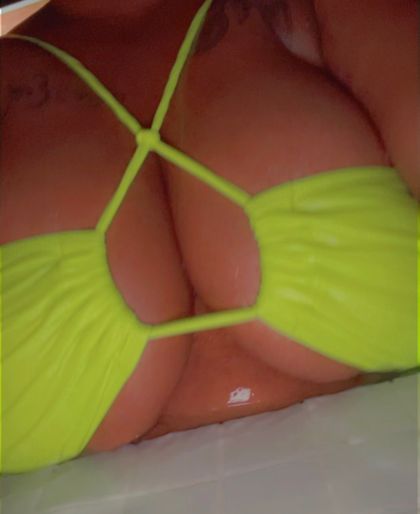 coveryoureyez OnlyFans picture