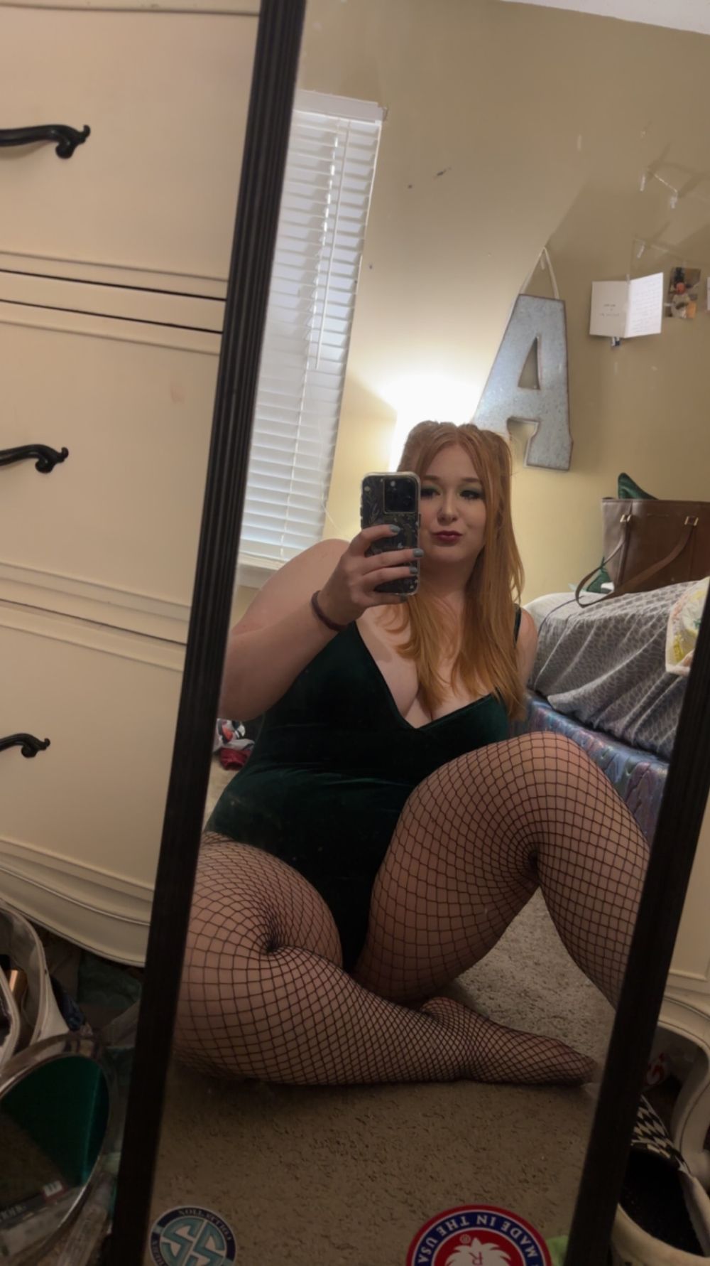 curvyred97 OnlyFans profile picture