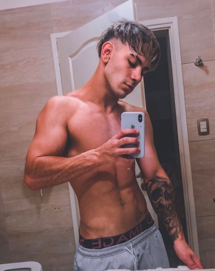 tomxxxs OnlyFans picture