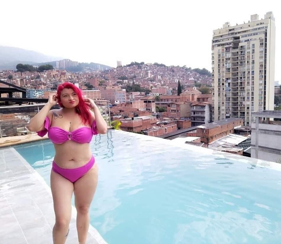 sarapeliroja OnlyFans profile picture
