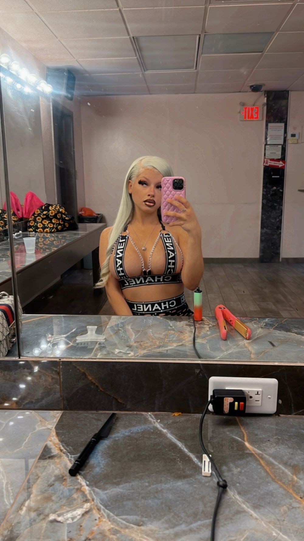 afterhoursmia OnlyFans profile picture