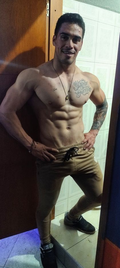 esteban987 OnlyFans picture