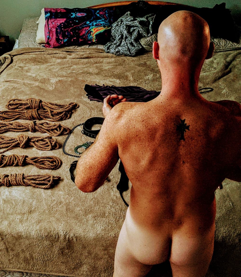 dark_thoughts_daddy OnlyFans profile picture