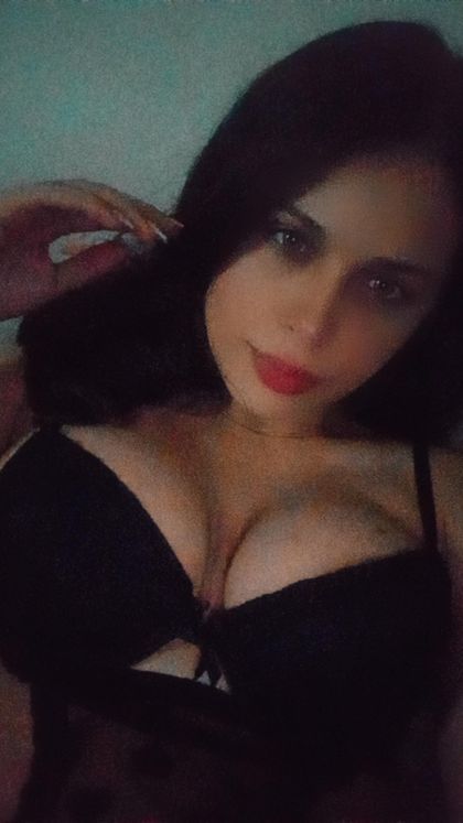aleinadcastillove OnlyFans picture