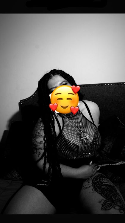 suzzie_uzzie OnlyFans picture