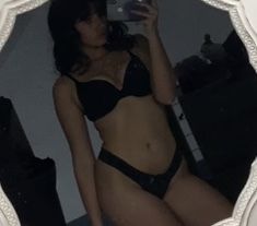 Best Sweetelizabeth OnlyFans Accounts | FansMetrics.com