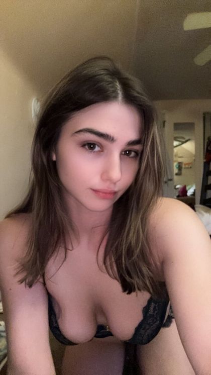 ivybee00 OnlyFans picture