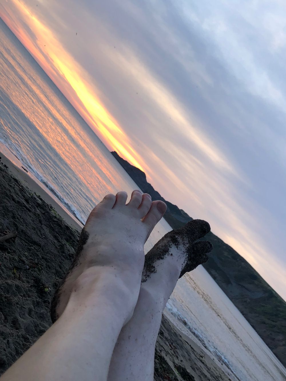 cutefeetroaming OnlyFans profile picture