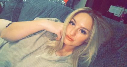 hazel_eyes22 OnlyFans picture