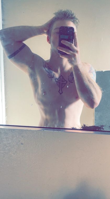 wllhung_12 OnlyFans picture