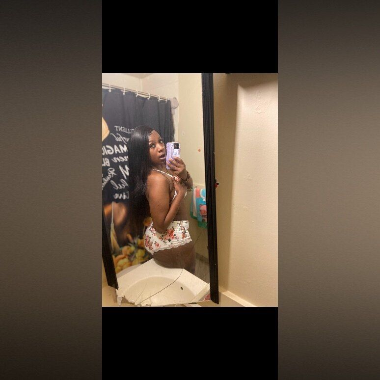 ladychoclit OnlyFans profile picture