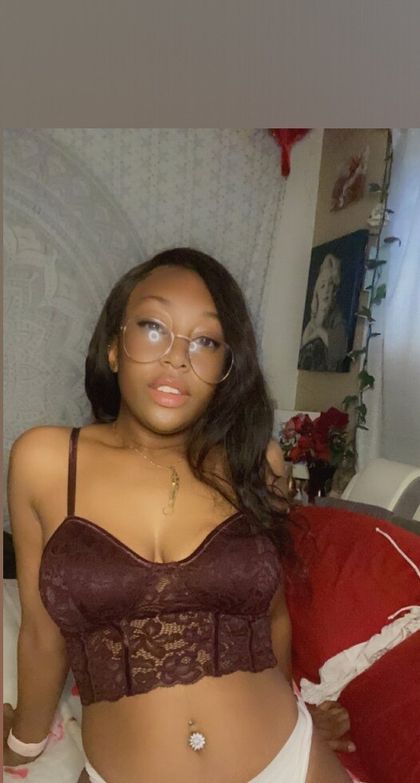 kenziekittenfree OnlyFans picture