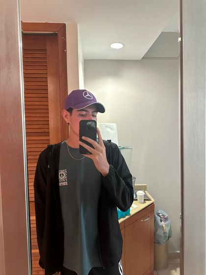justtderek OnlyFans picture