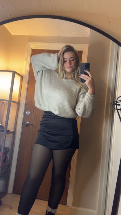 lolaoffguard OnlyFans picture