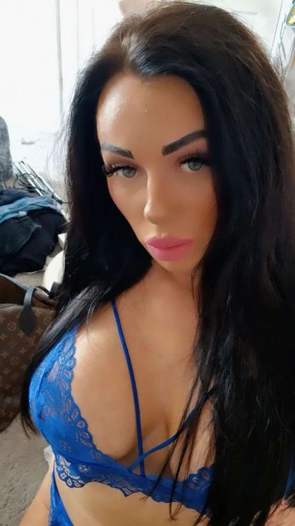 xratedemilymayx OnlyFans picture