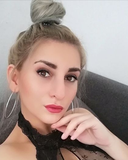 sarya28 OnlyFans picture