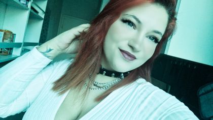 elektronika OnlyFans picture