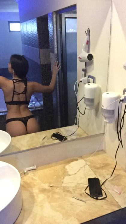 yisleyyyyy OnlyFans picture