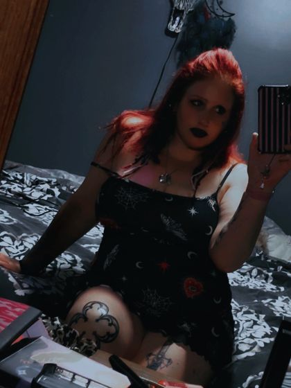 pr3ttylilpoison OnlyFans picture