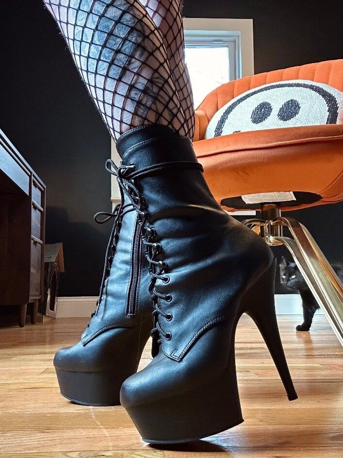 longstemroses OnlyFans profile picture