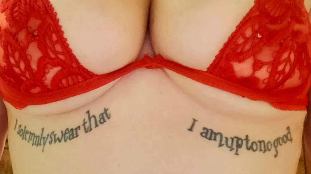 lolaslovinit OnlyFans profile picture