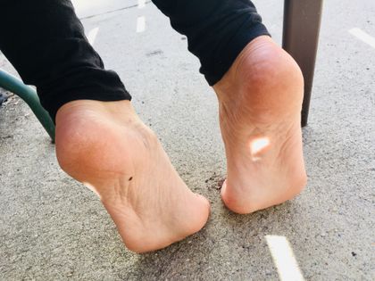 tinyflowerfeet OnlyFans picture