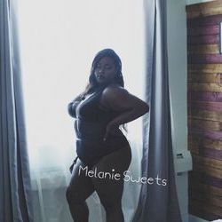 melaniesweetsxo OnlyFans picture