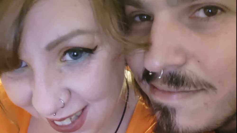 fl0w3rsandh0n3y OnlyFans profile picture